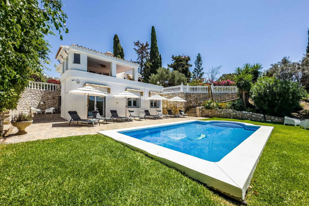 Detached Villa Benalmadena Málaga