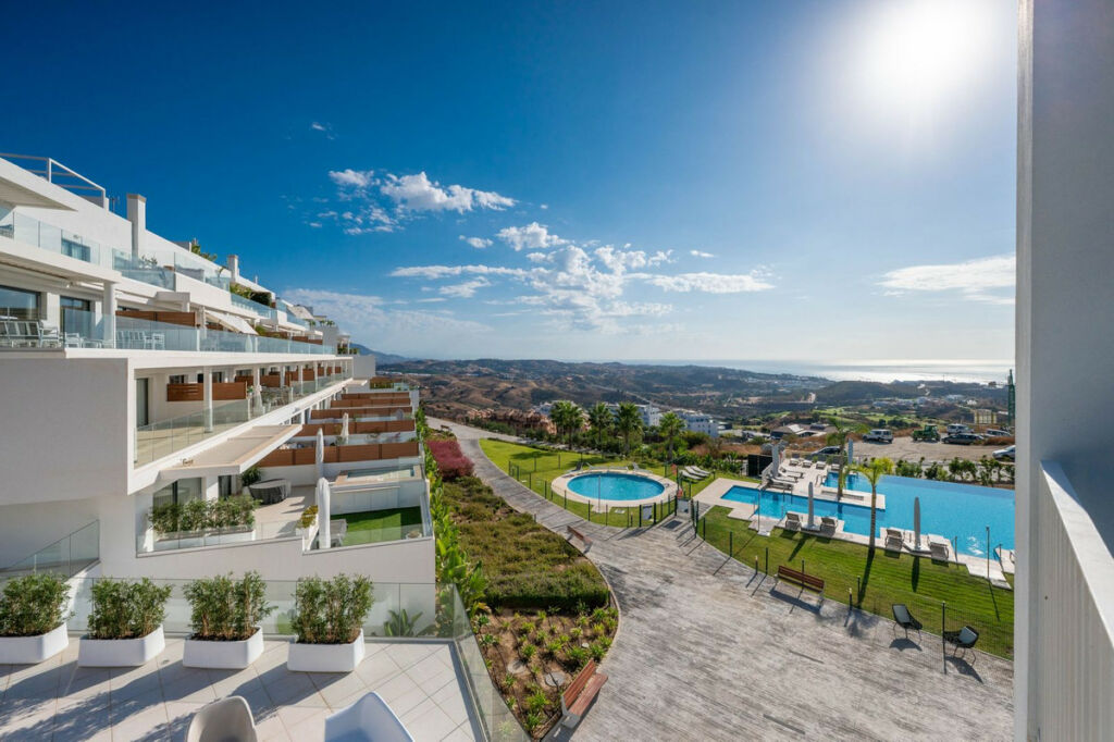 Middle Floor Apartment Calanova Golf Málaga
