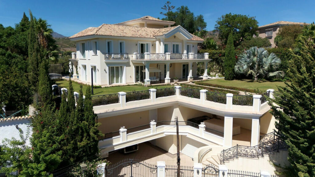 Detached Villa El Rosario Málaga