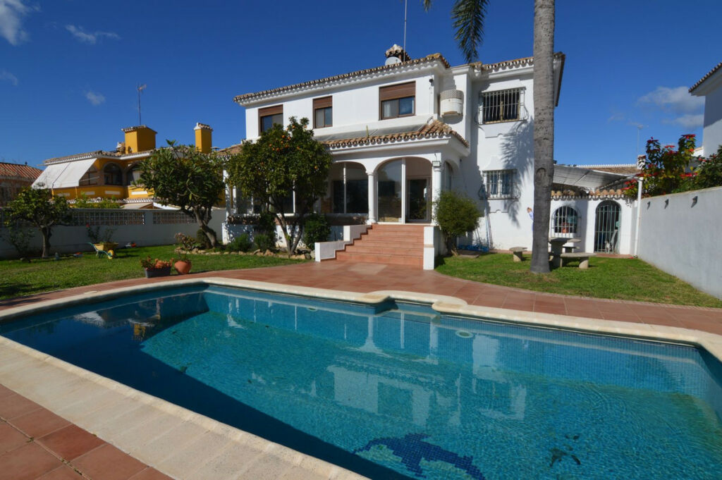 Detached Villa San Pedro de Alcántara Málaga