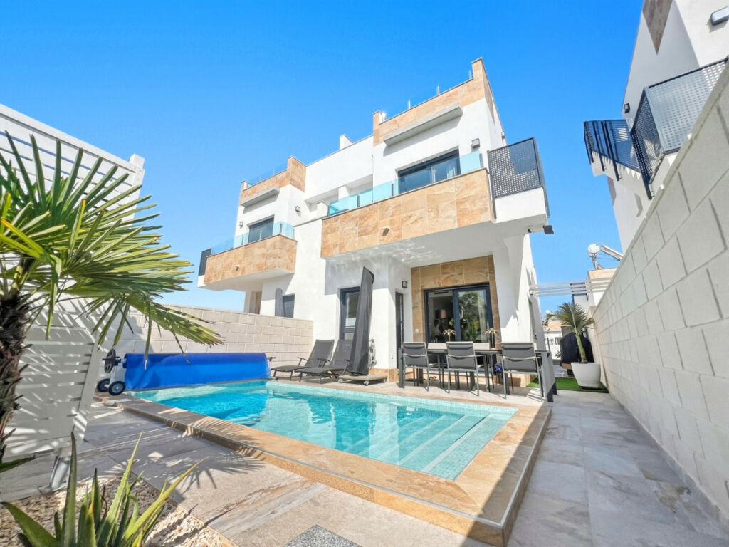 Detached Villa Polop Alicante