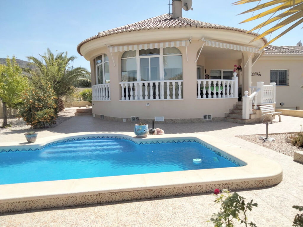 Detached Villa La Romana Alicante