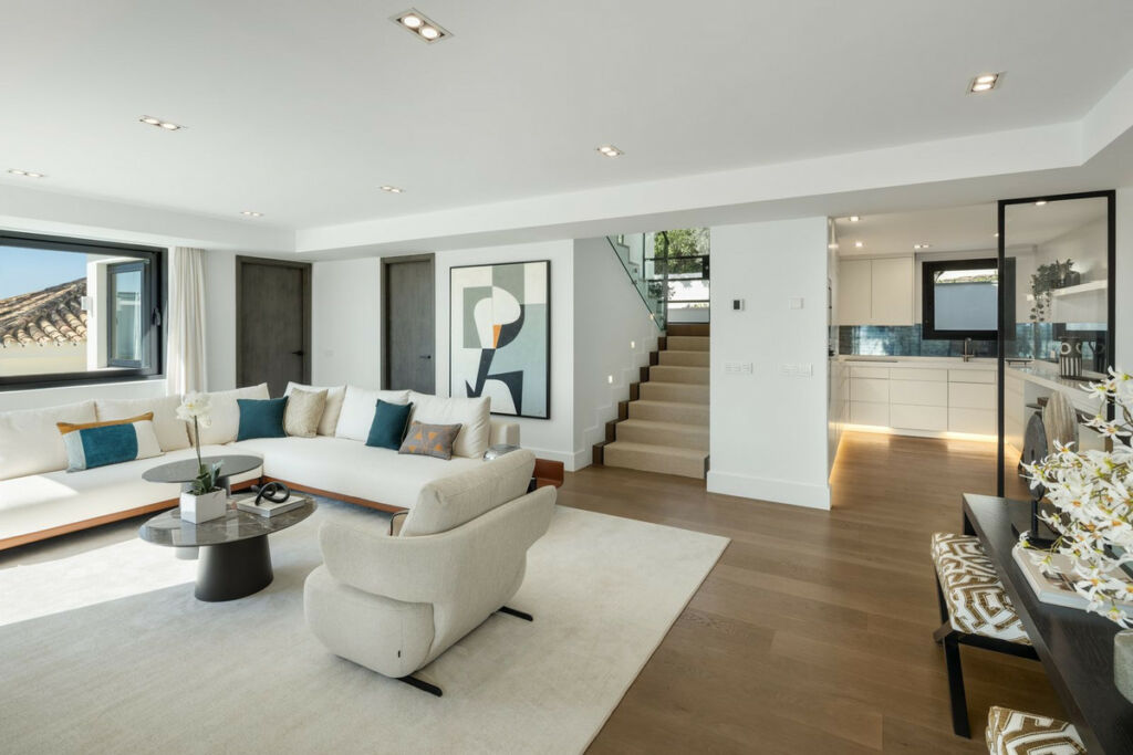 Detached Villa Nueva Andalucía Málaga - zdjęcie 10