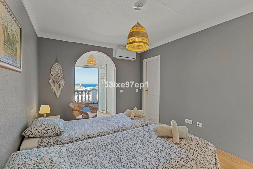 Townhouse Benalmadena Costa Málaga - image 10