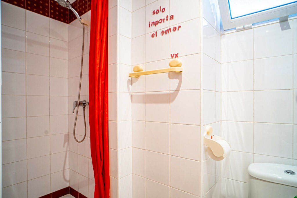 Middle Floor Apartment Benidorm Alicante - image 10