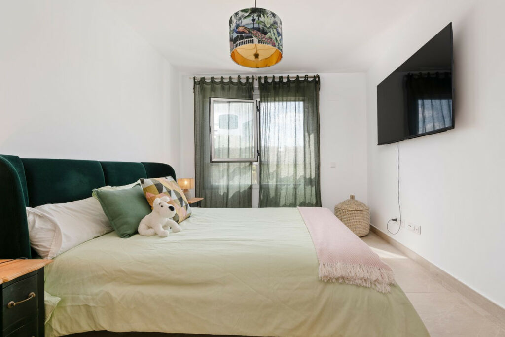 Townhouse Estepona Málaga - image 10