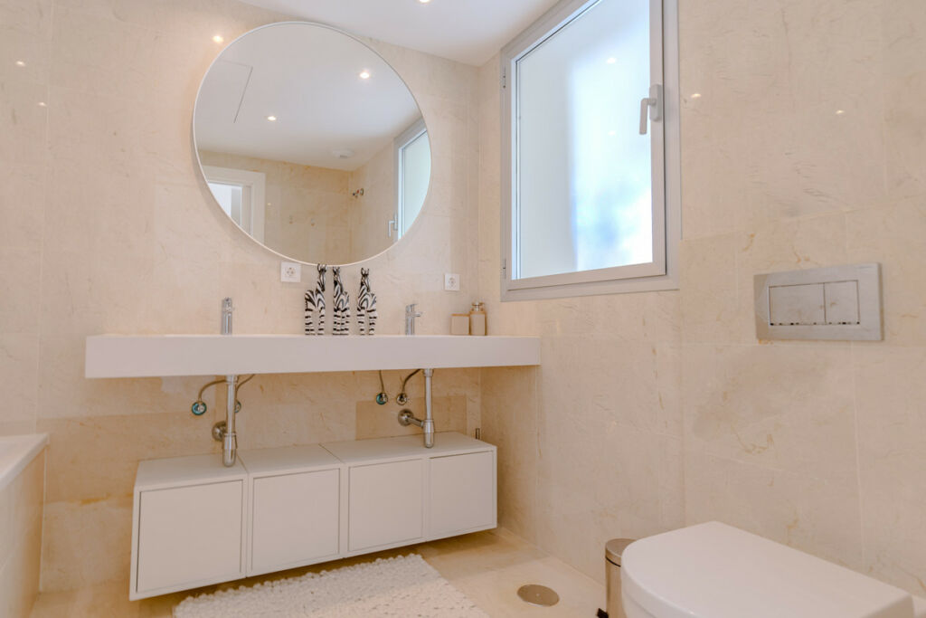Duplex Nueva Andalucía Málaga - image 10