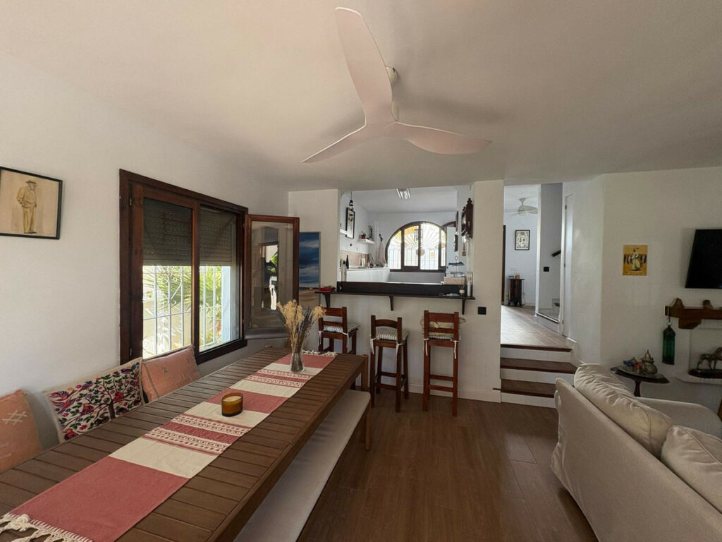 Semi-Detached House La Colina Málaga - image 11