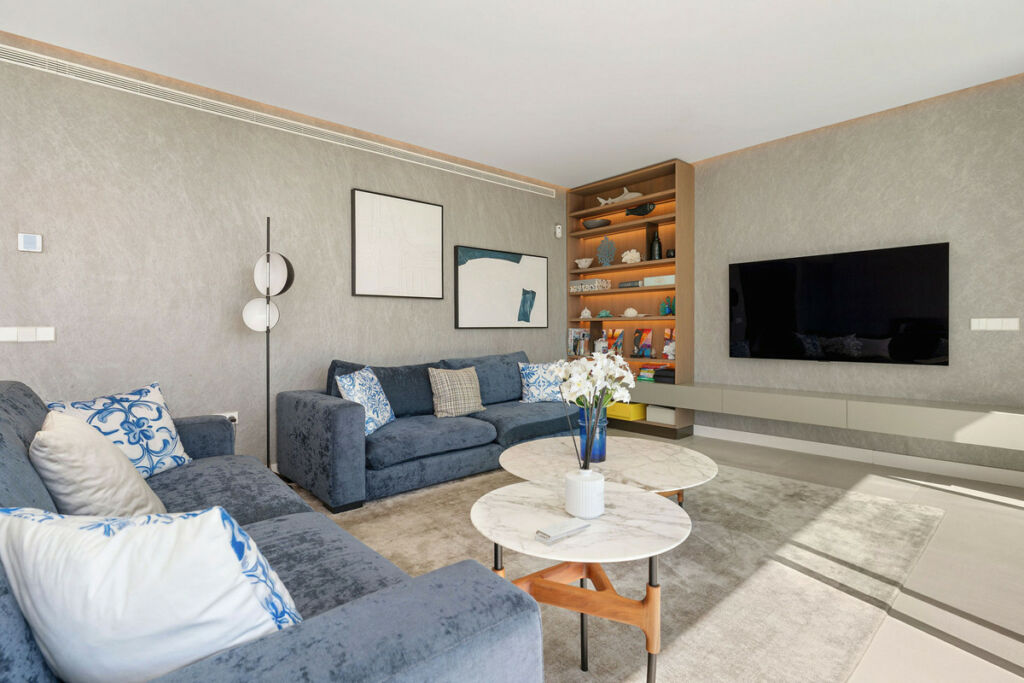 Detached Villa Sotogrande Cádiz - image 10