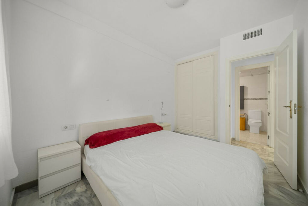Ground Floor Apartment Benalmadena Pueblo Málaga - image 10