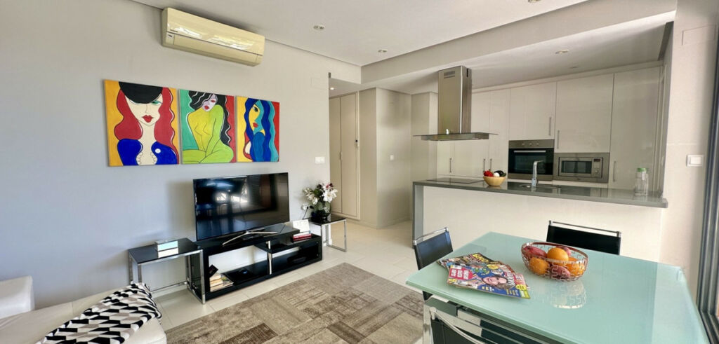 Ground Floor Apartment Villamartin Alicante - image 10