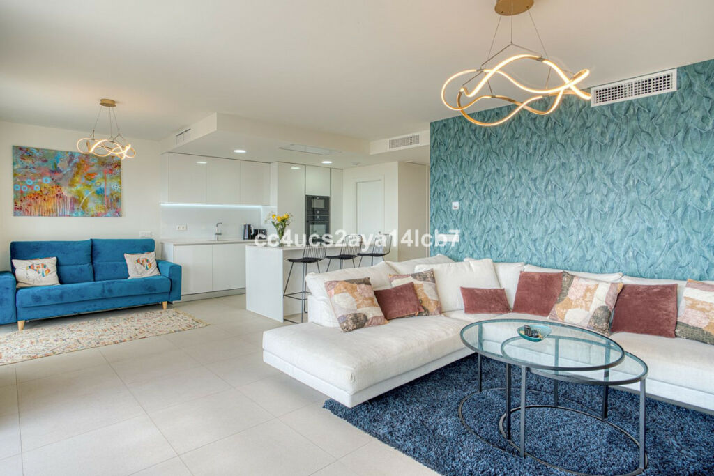 Middle Floor Apartment Calanova Golf Málaga - image 10