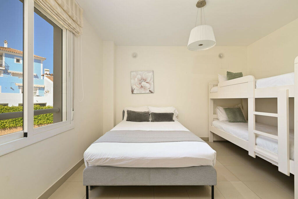 Townhouse Estepona Málaga - image 10