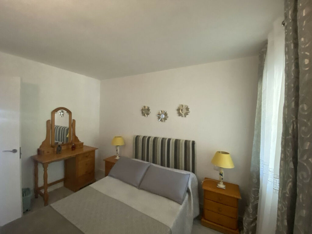 Ground Floor Apartment Calahonda Málaga - image 10