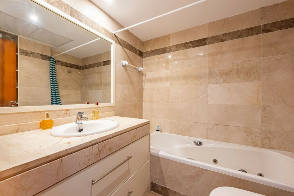 Penthouse San Pedro de Alcántara Málaga - image 10