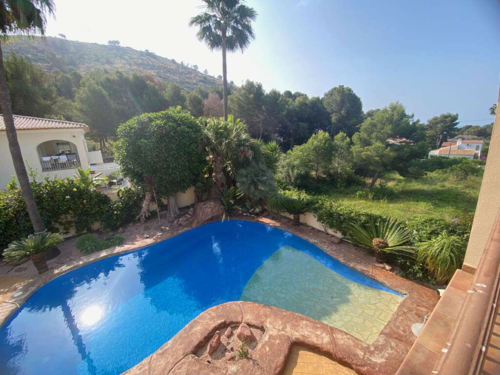 Detached Villa Moraira Alicante - image 10