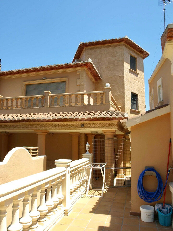 Detached Villa Denia Alicante - image 10