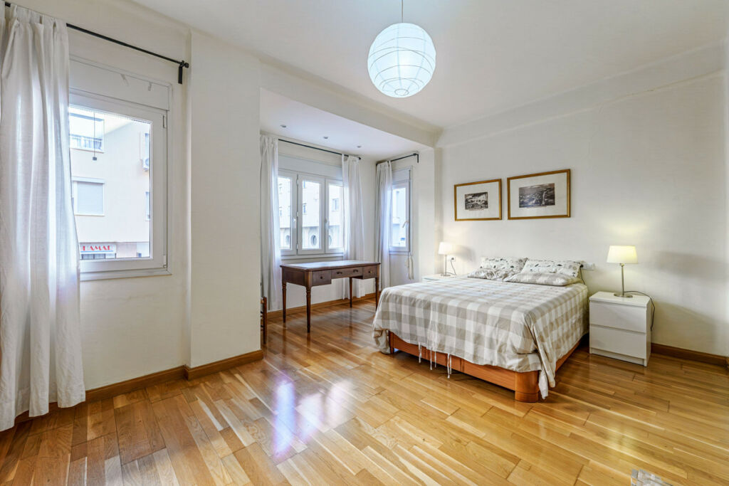 Middle Floor Apartment Málaga Centro Málaga - image 10