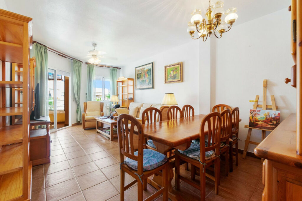 Middle Floor Apartment Campoamor Alicante - image 10