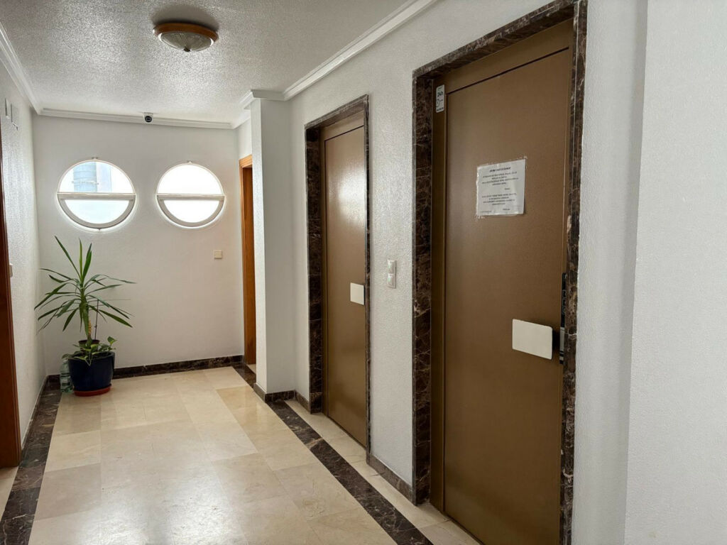 Penthouse Torrevieja Alicante - image 10