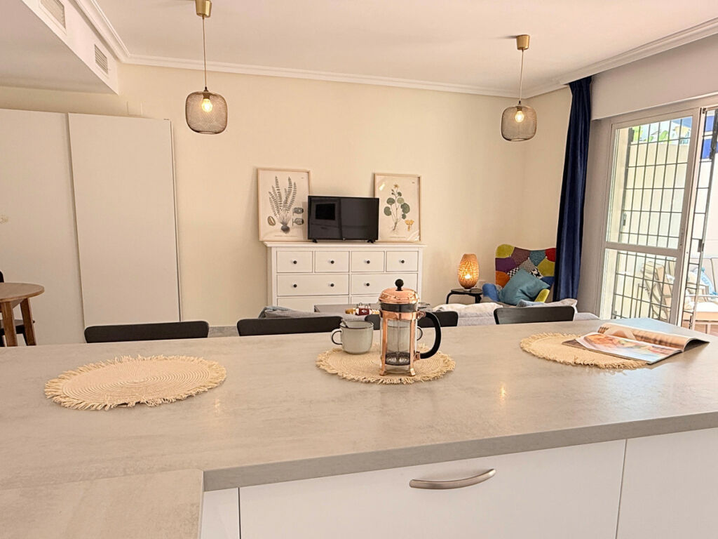Ground Floor Apartment Puerto Banús Málaga - image 10