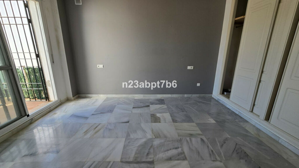 Ground Floor Apartment Nueva Andalucía Málaga - image 10