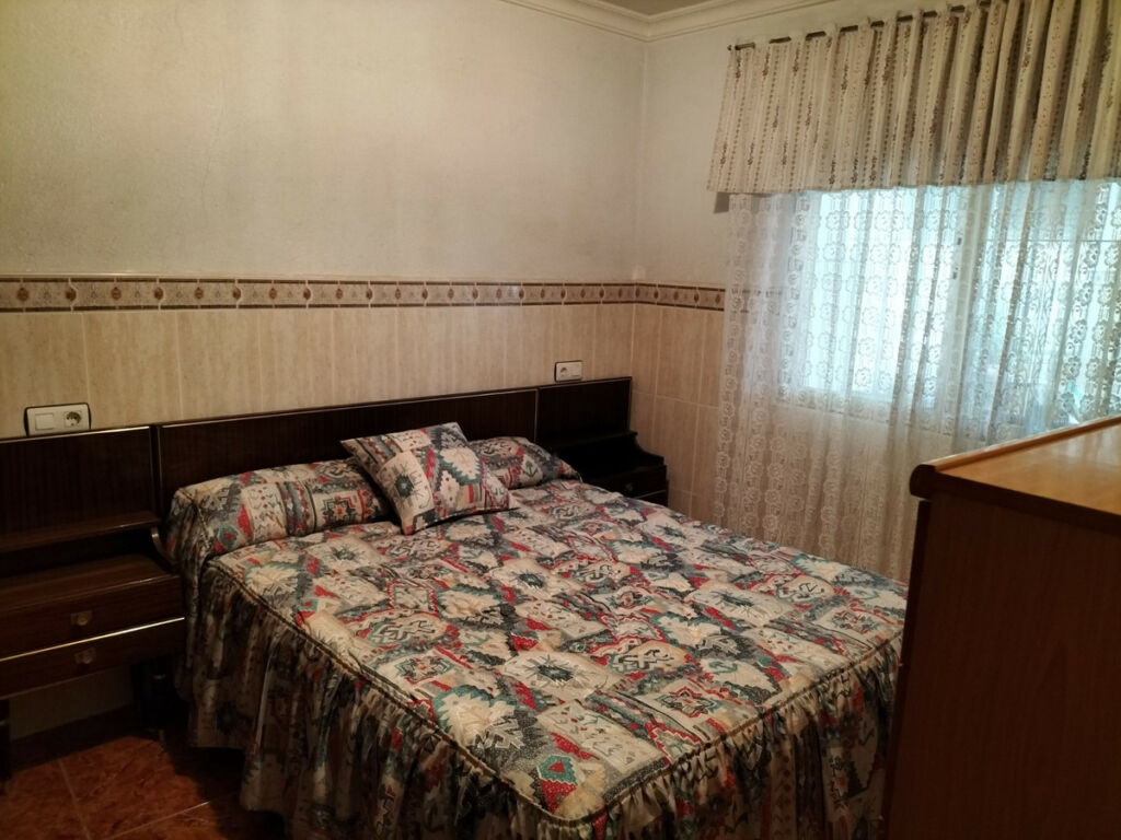 Detached Villa Elda Alicante - image 10