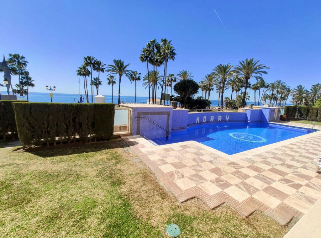 Middle Floor Apartment San Pedro de Alcántara Málaga - image 10
