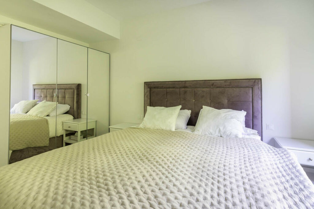Middle Floor Apartment Los Flamingos Málaga - image 10