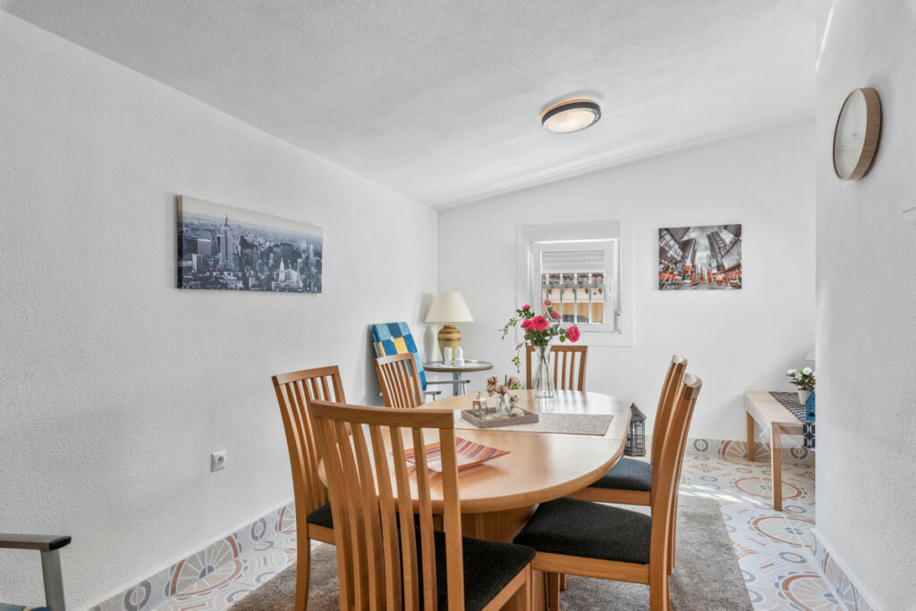 Townhouse Torrevieja Alicante - image 10
