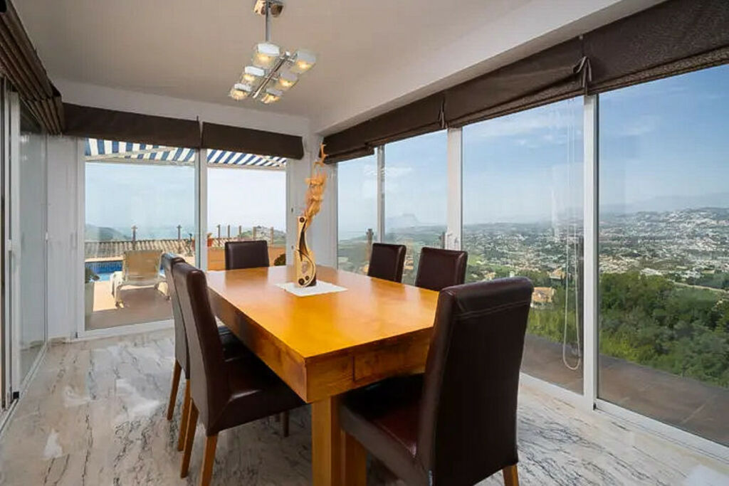 Detached Villa Moraira Alicante - image 10