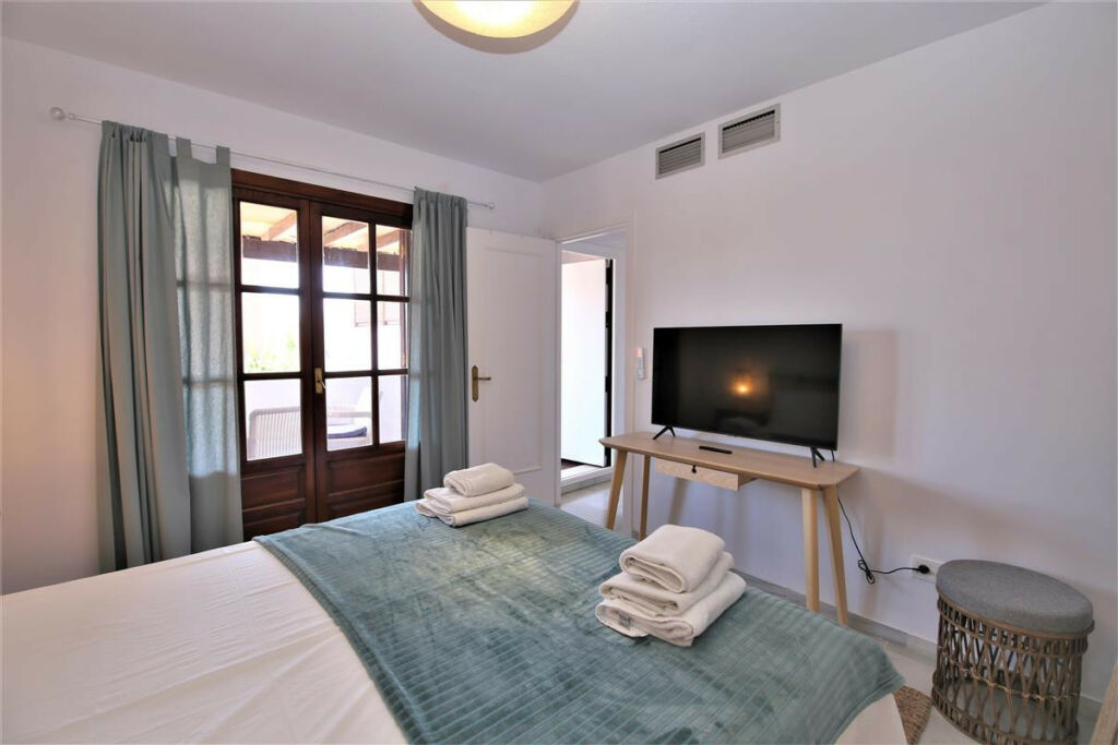 Semi-Detached House Estepona Málaga - image 10