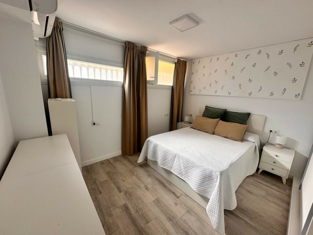 Ground Floor Apartment Benalmadena Málaga - image 10