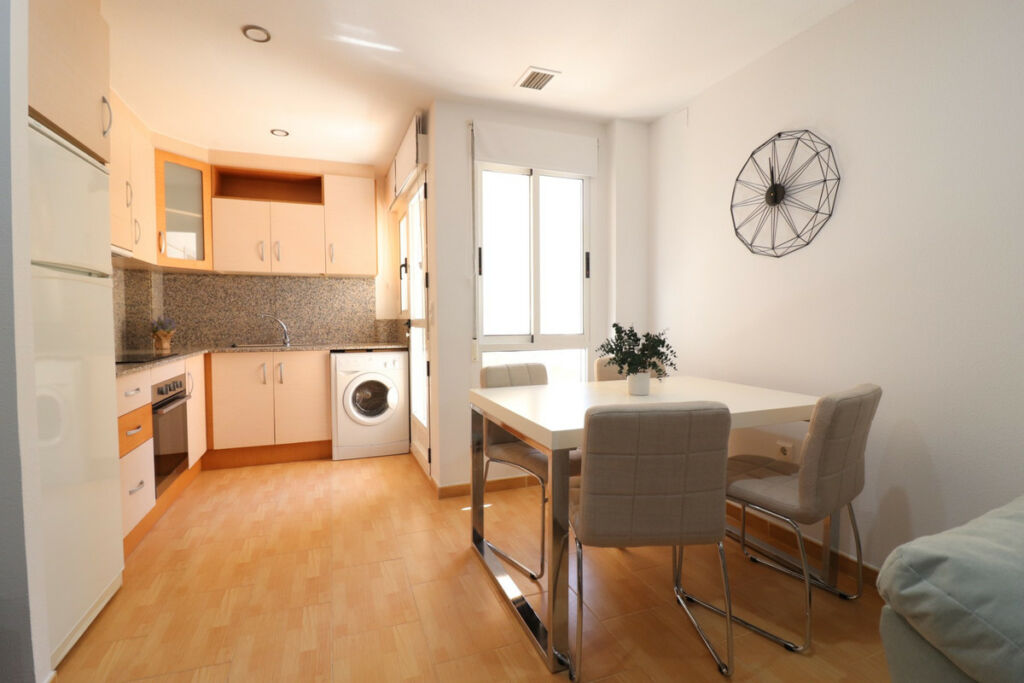 Penthouse Los Palacios Alicante - image 10