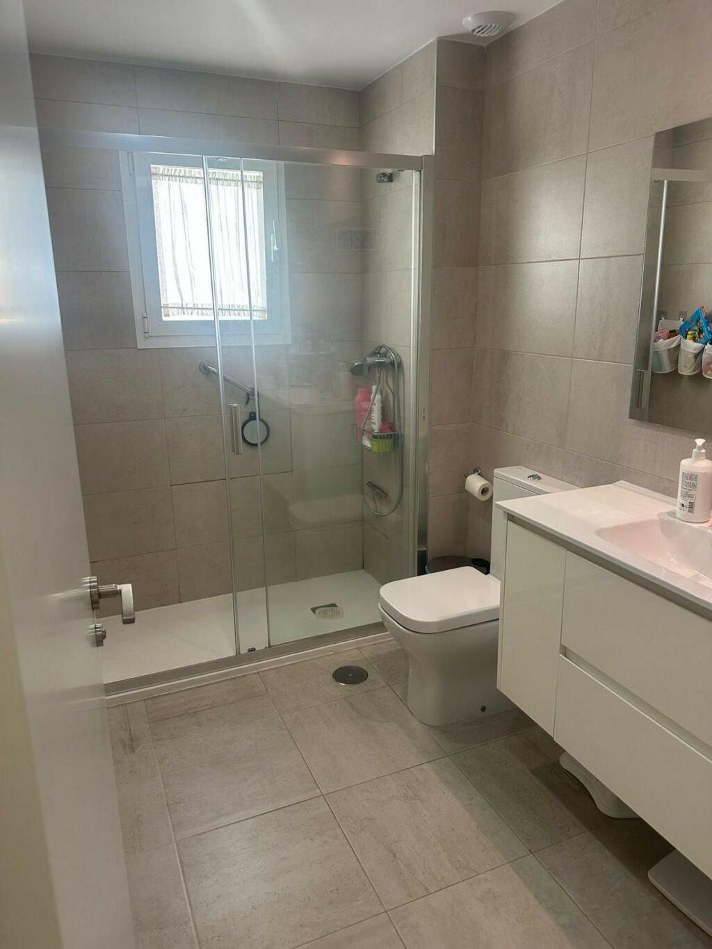 Middle Floor Apartment Estepona Málaga - image 10