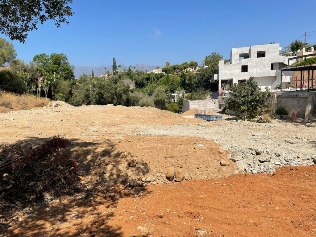 Residential Plot El Rosario Málaga - image 10