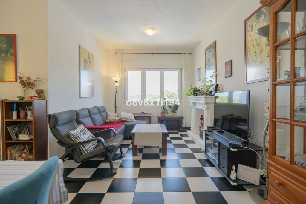Detached Villa Alhaurín de la Torre Málaga - image 10