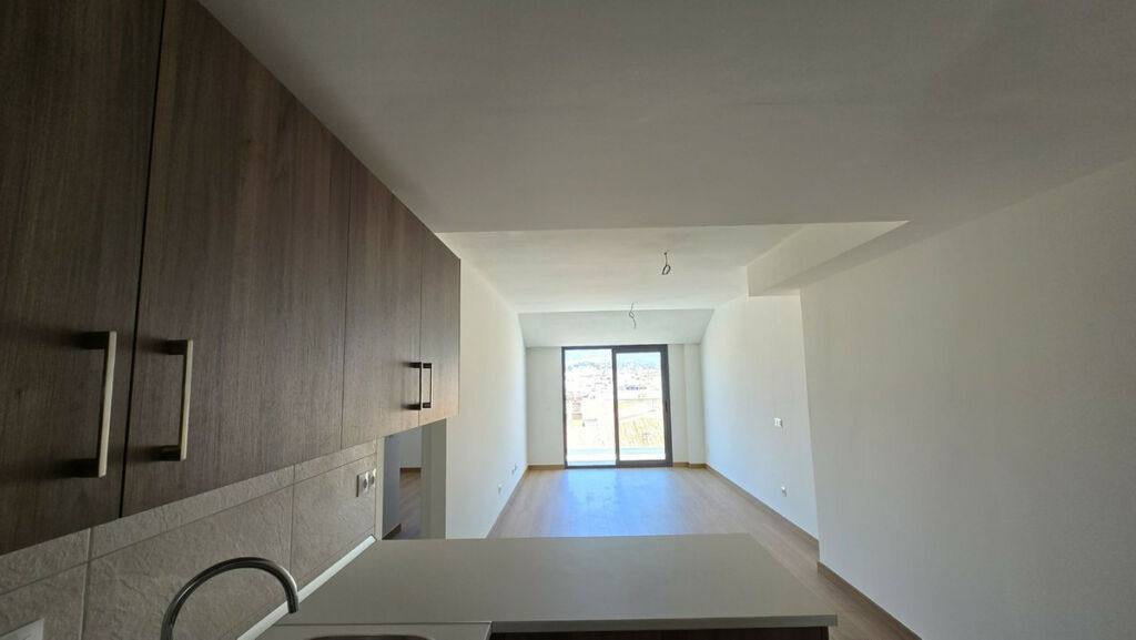 Middle Floor Apartment Fuengirola Málaga - image 10