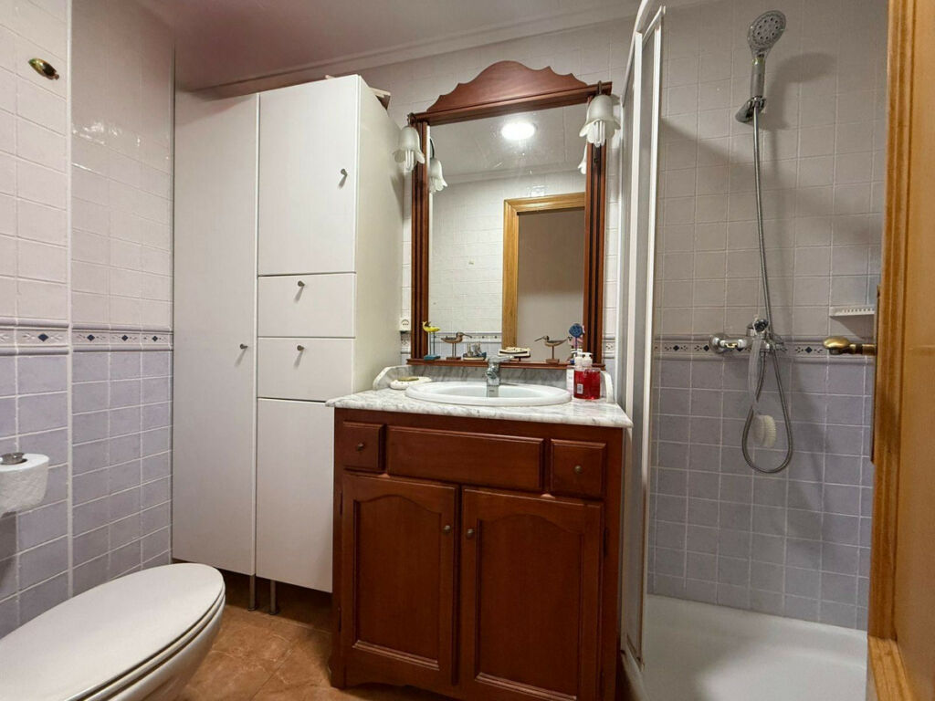 Middle Floor Apartment Playa Del Cura Alicante - image 10
