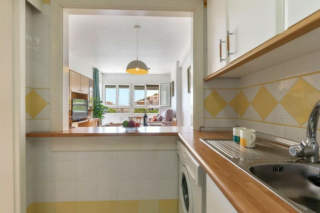 Middle Floor Apartment Orihuela Costa Alicante - image 10