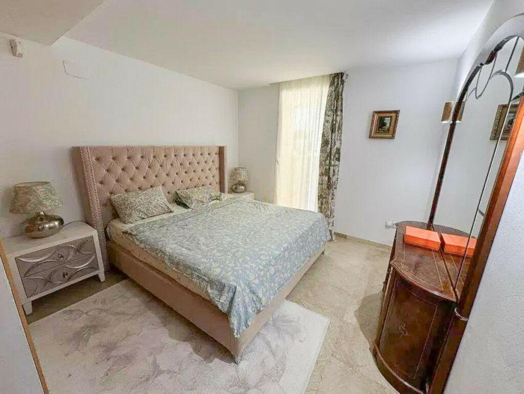 Ground Floor Apartment Benahavís Málaga - image 10