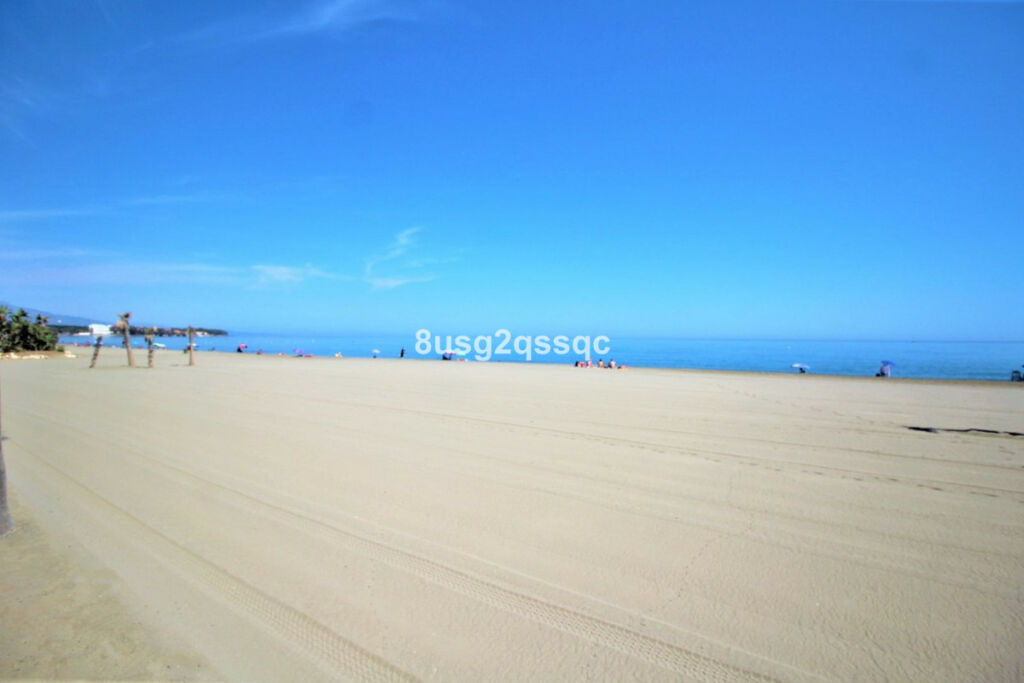 Penthouse Duplex Estepona Málaga - image 11