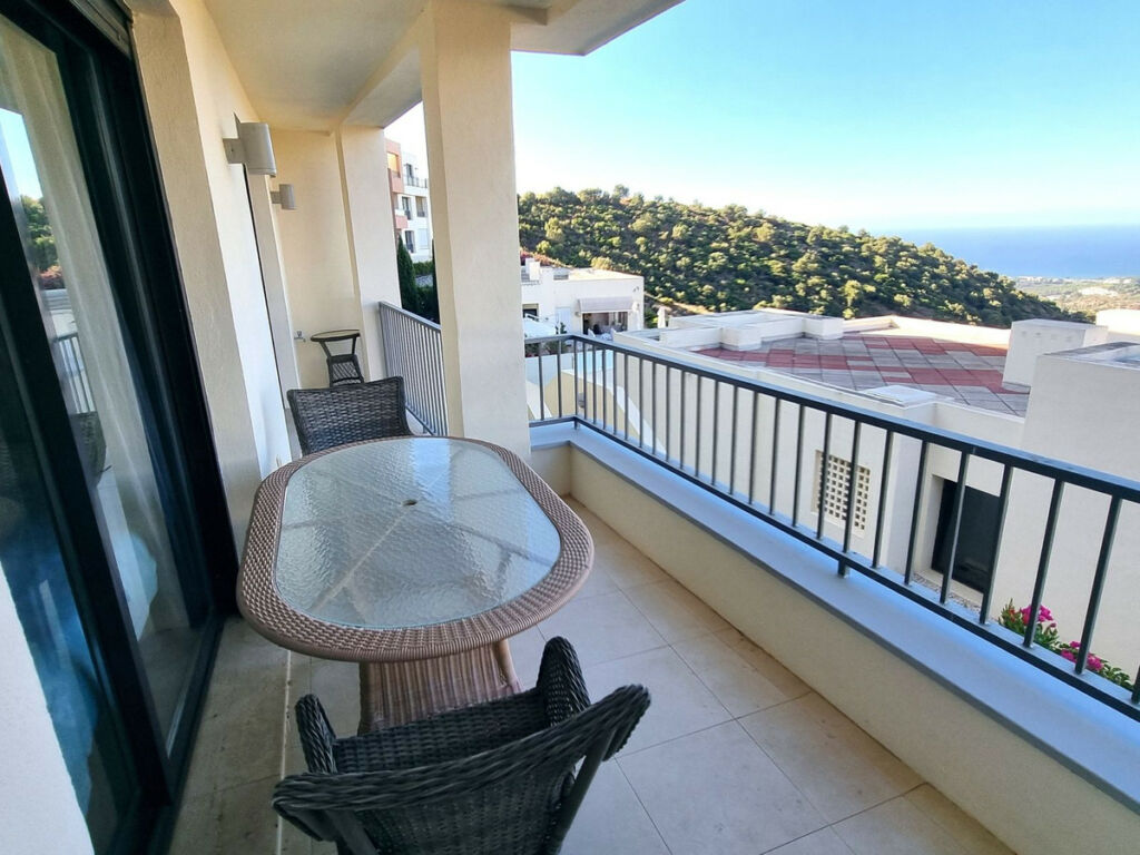 Ground Floor Apartment Altos de los Monteros Málaga - image 11