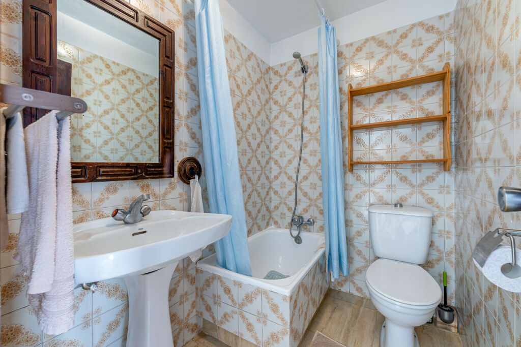 Townhouse Estepona Málaga - image 11