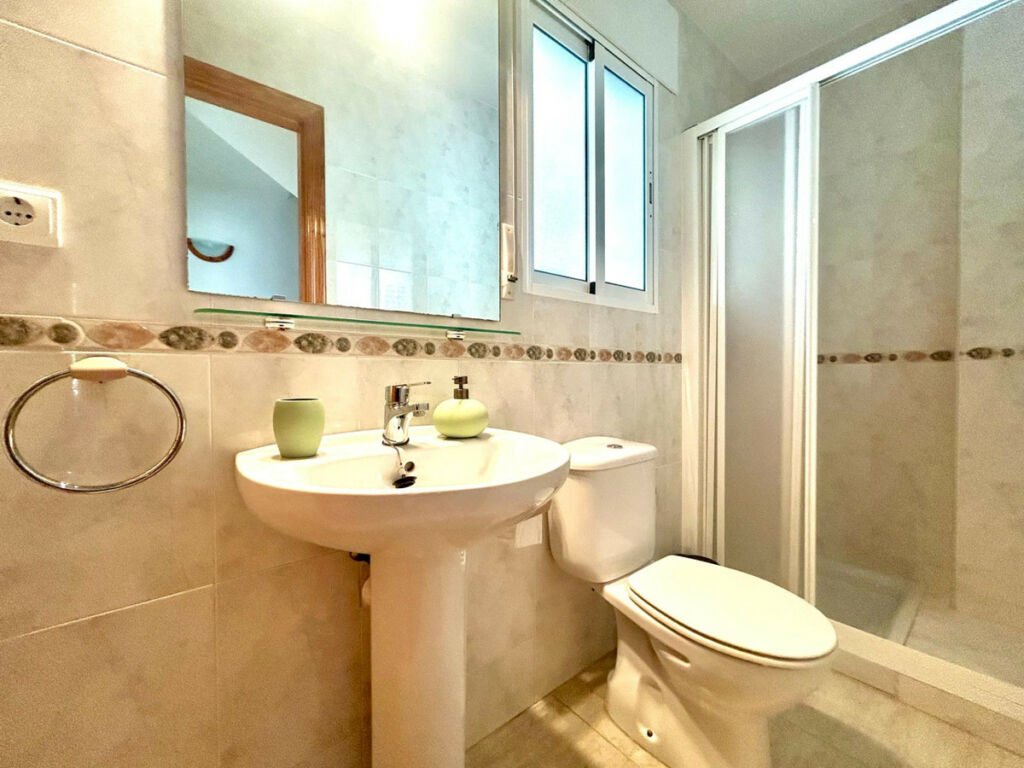 Townhouse Campoamor Alicante - image 11