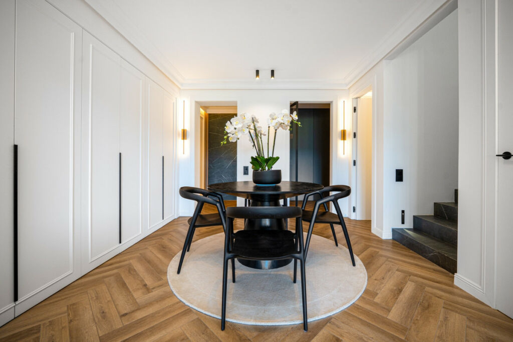 Townhouse Benahavís Málaga - image 11