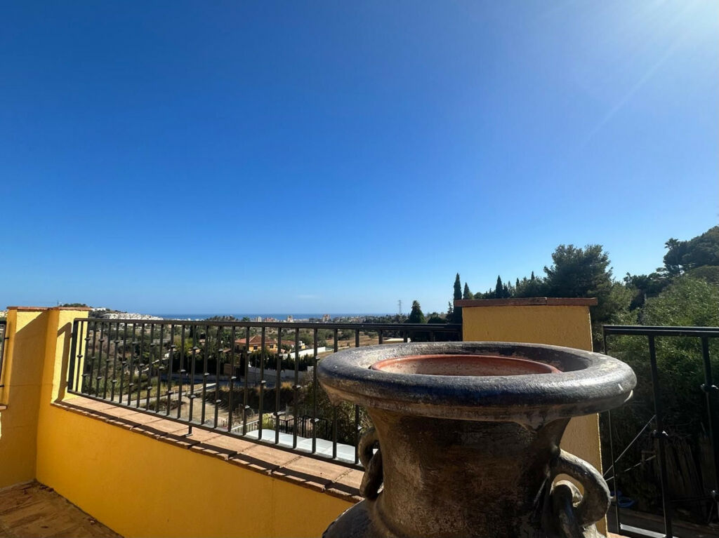 Detached Villa Mijas Costa Málaga - image 11