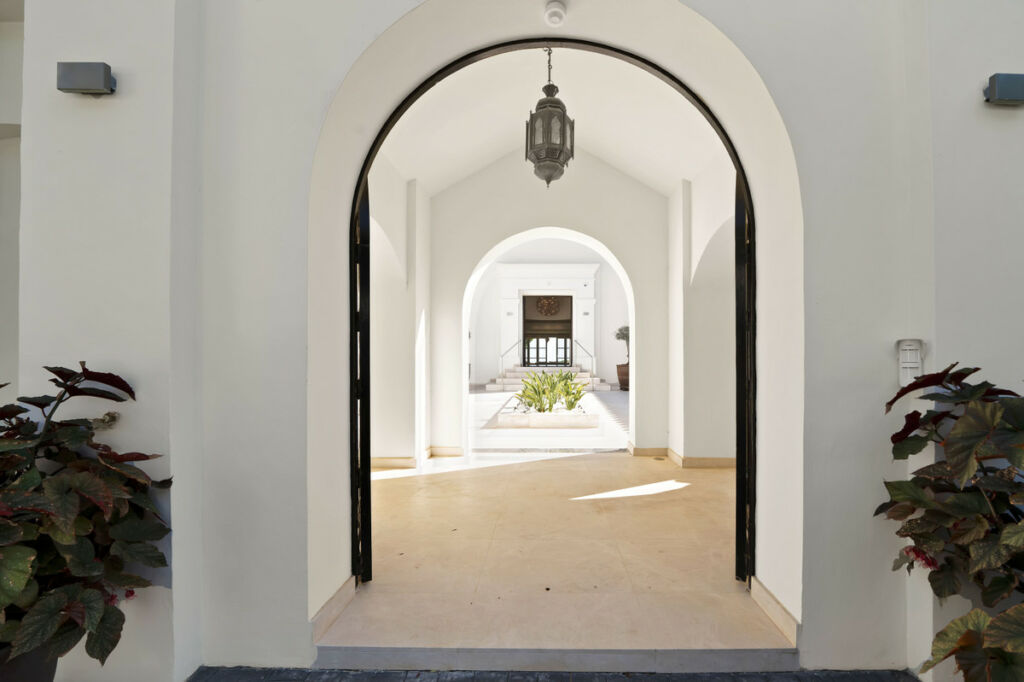 Detached Villa La Zagaleta Málaga - image 11