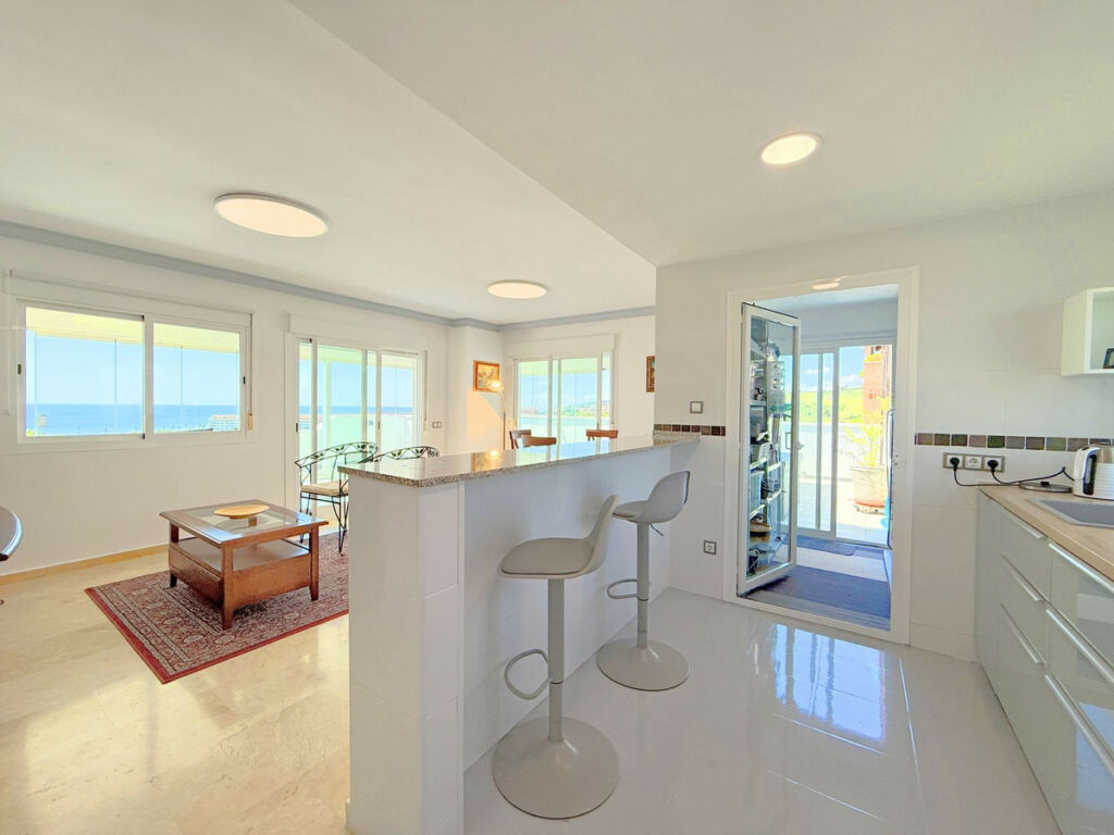 Penthouse Casares Playa Málaga - image 11