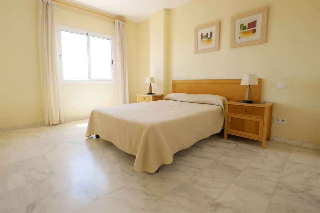 Penthouse Reserva de Marbella Málaga - image 11